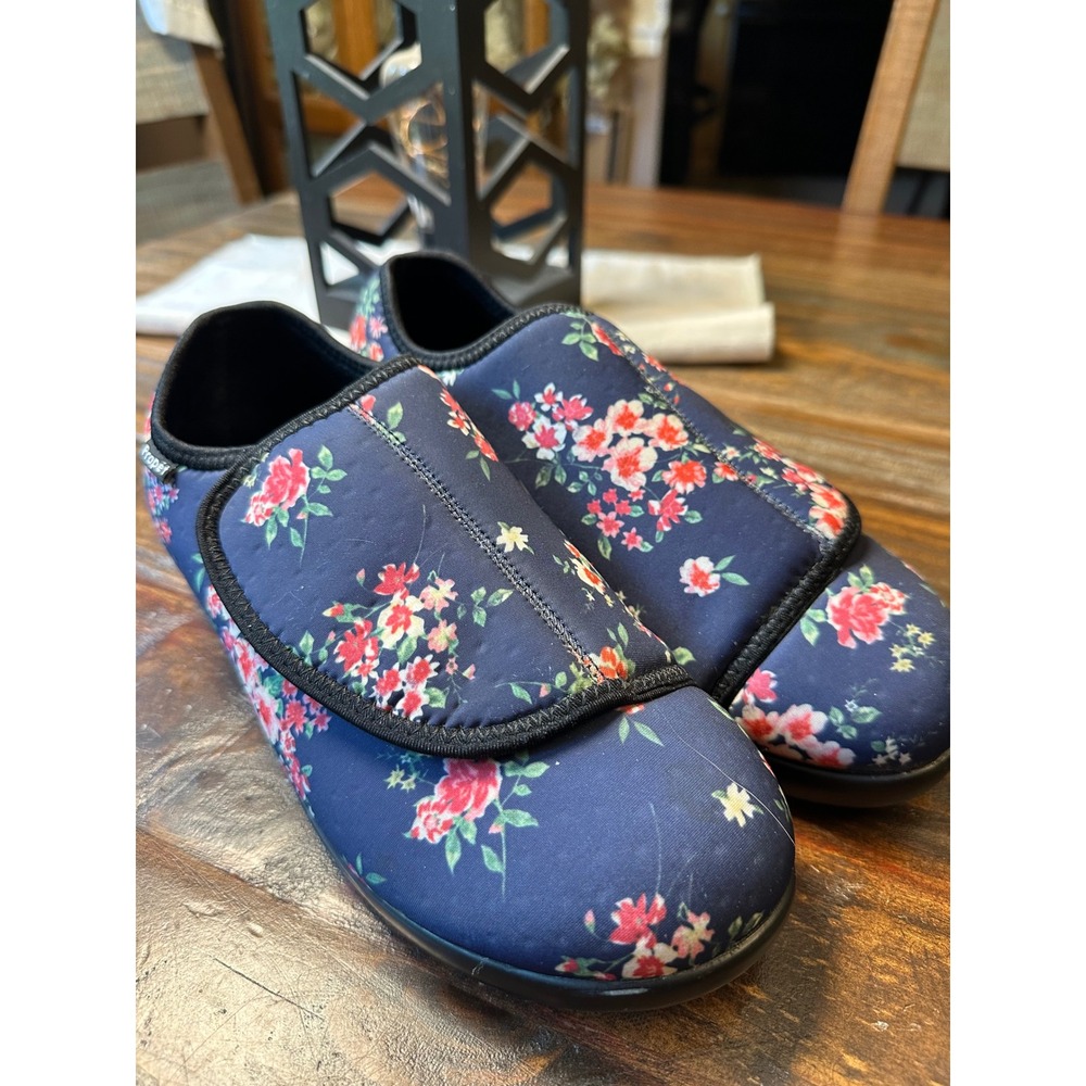 Propet Womens 9 N Navy Blue Floral Hook Loop Walking Shoes W0206 Comfort Slip On